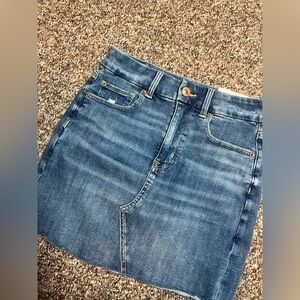 American Eagle NWT Hi Rise Denim Mini Skirt Size 6